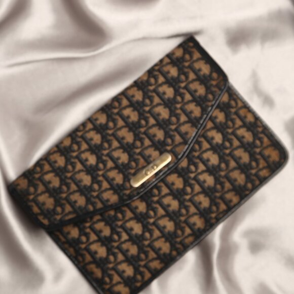 CHRISTIAN DIOR Trotter Clutch - Picture 3 of 12